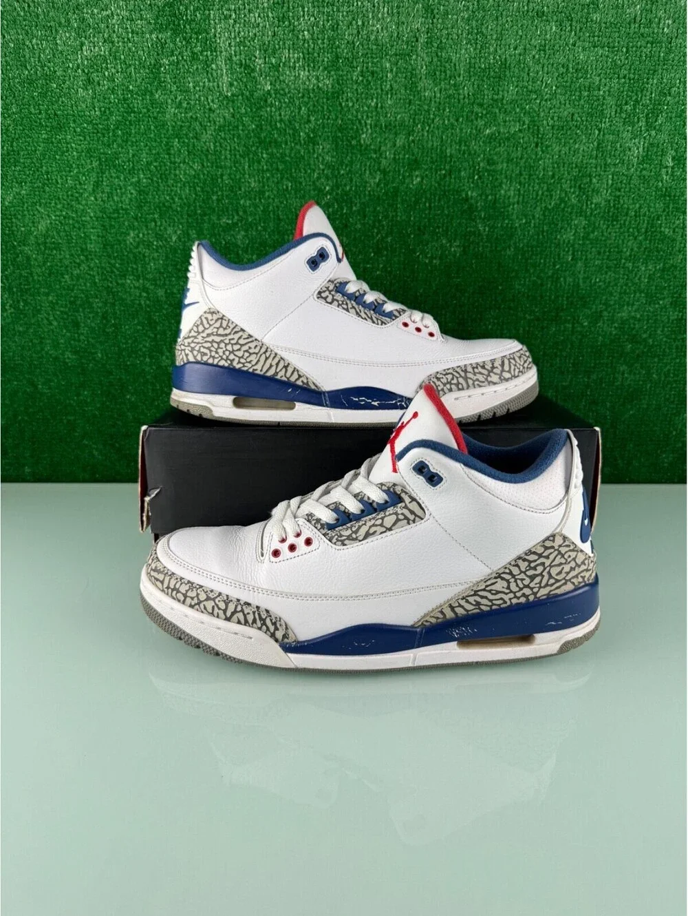 Size 12 - Jordan 3 Retro OG Mid True Blue